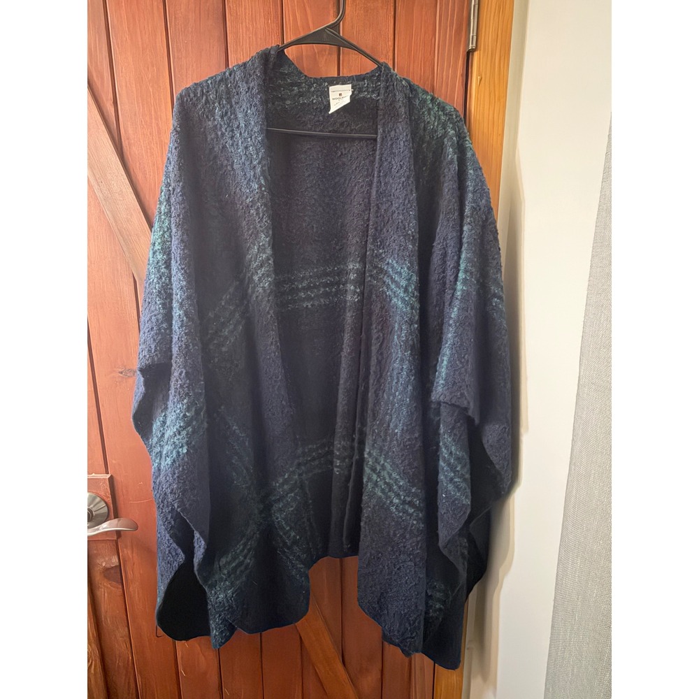 Woolrich Womens Navy Green Plaid Open Front Poncho Wrap One Size Boucle Knit